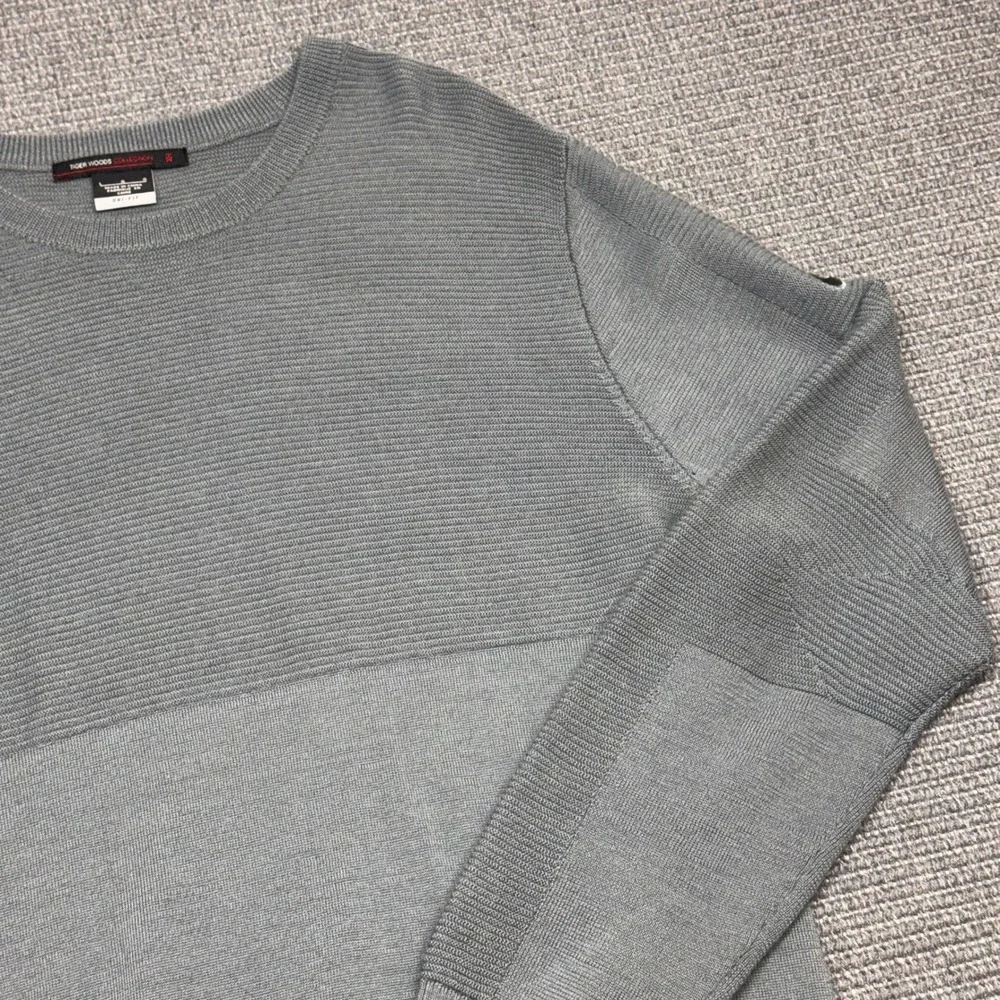 Nike Tiger Woods Collection Dri-FIT Grey Ribbed Knit Golf Sweater‎ Mens Large